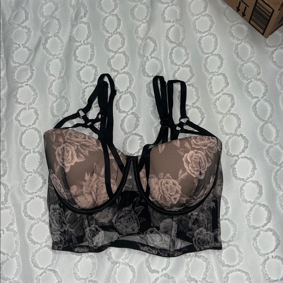 Victorias Secret Strappy Corset Bra Women’s 34DD Black and Nude Floral - Picture 1 of 3